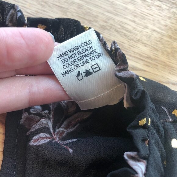 Urban Romantics Black Floral Top Mockneck Metallic Gold Puff Sleeve Small - Picture 6 of 11